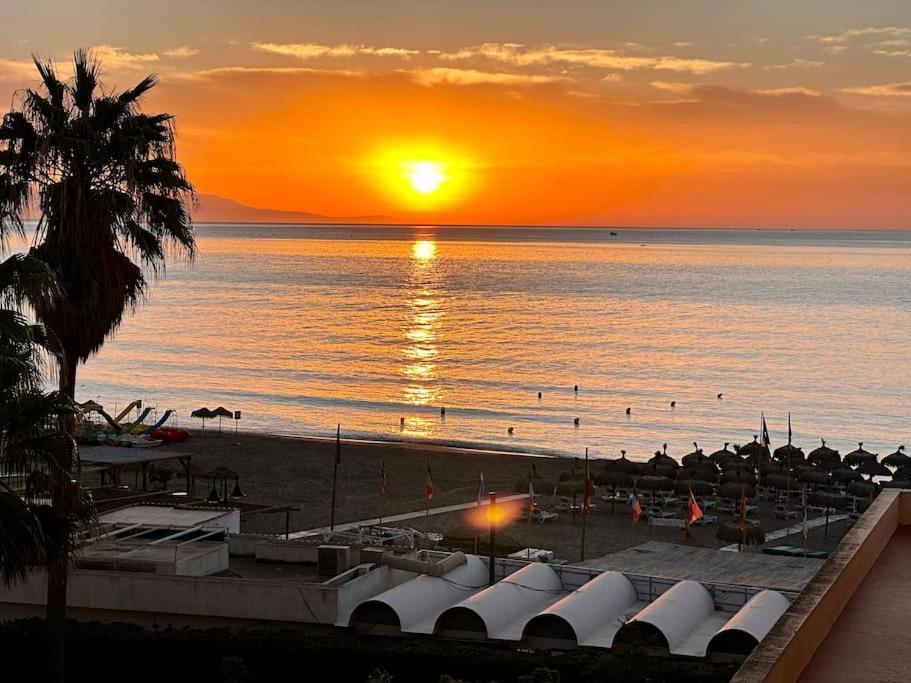Carihuela Paradise Beach Торремолінос Екстер'єр фото